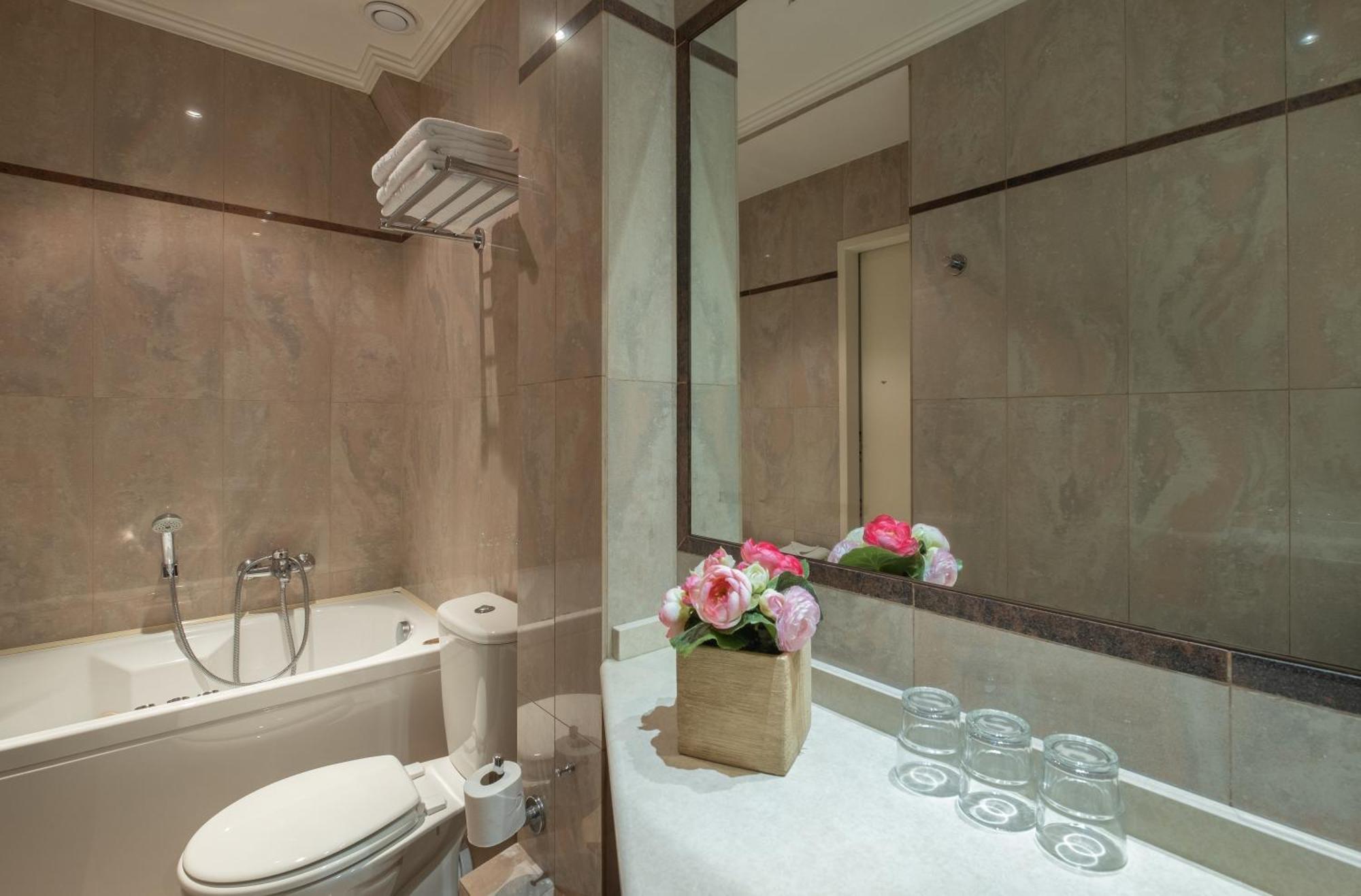 Hotel London Париж Екстер'єр фото
