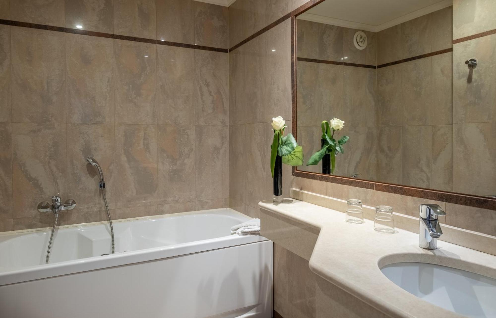 Hotel London Париж Екстер'єр фото